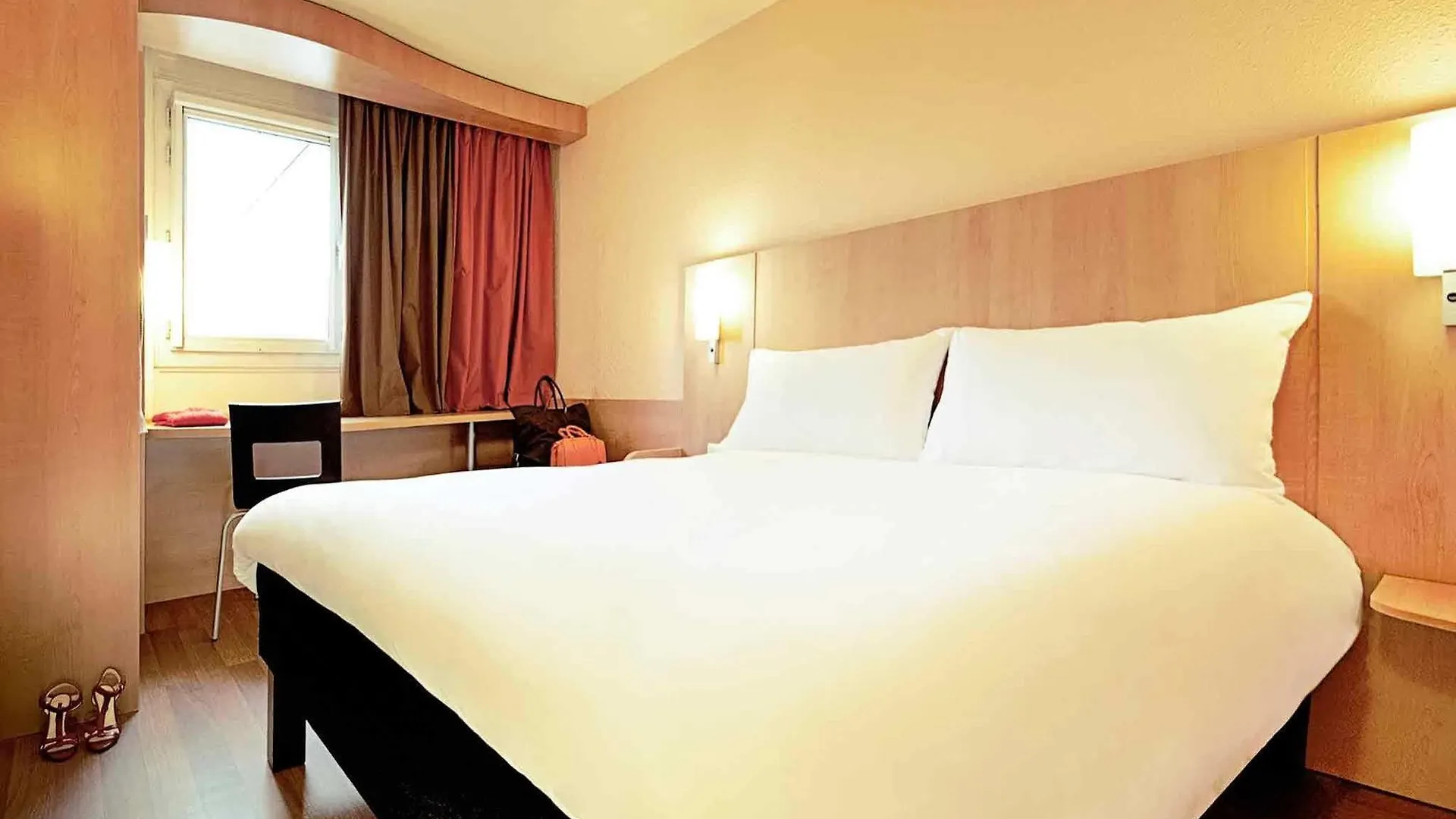 Ibis Malaga Centro Ciudad Hotel 2*,  Spain