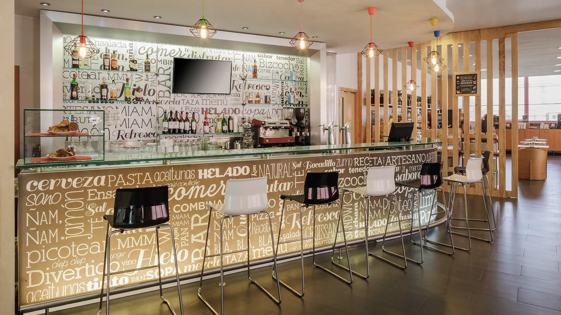 Ibis Malaga Centro Ciudad Otel